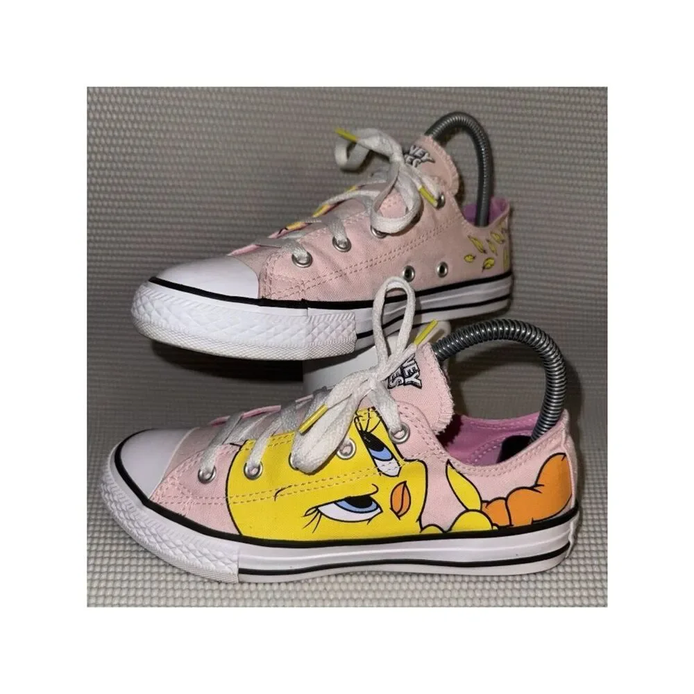 Converse All Star Chuck Taylor X Looney Tunes Tweety Bird Sneaker Size Youth 3